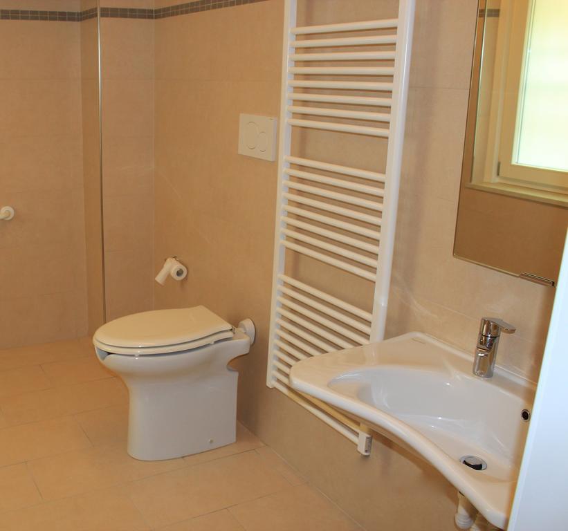 Residenza La Vecchia Vigna Bed & Breakfast เวโรนา ภายนอก รูปภาพ